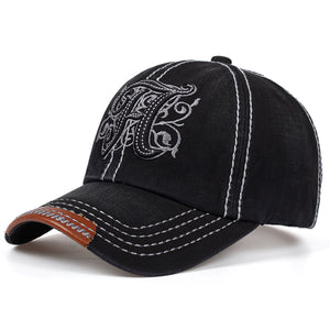 High quality fashion letter embroidered baseball cap